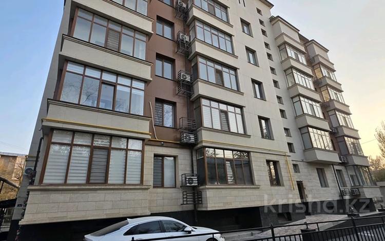 2-бөлмелі пәтер · 74.9 м² · 1/6 қабат, Айбергенова 2 — ПЛ. АЛЬ ФАРАБИ. ШЫМКЕНТ ПЛАЗА, МЕД / АКАДЕМИЯ, бағасы: 38 млн ₸ в Шымкенте, Туран р-н — фото 2