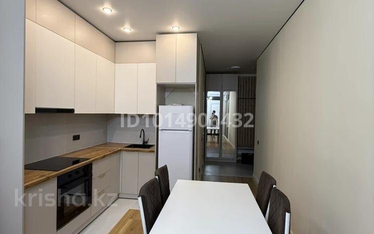 1-комнатная квартира · 40 м² · 6/12 этаж, мкр Дарабоз за 250 000 ₸ в Алматы, Алатауский р-н — фото 2