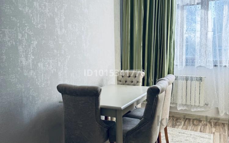 2-бөлмелі пәтер · 71 м² · 2/4 қабат, 17-шағынаудан 26, бағасы: 250 000 ₸ в Шымкенте, Аль-Фарабийский р-н — фото 2