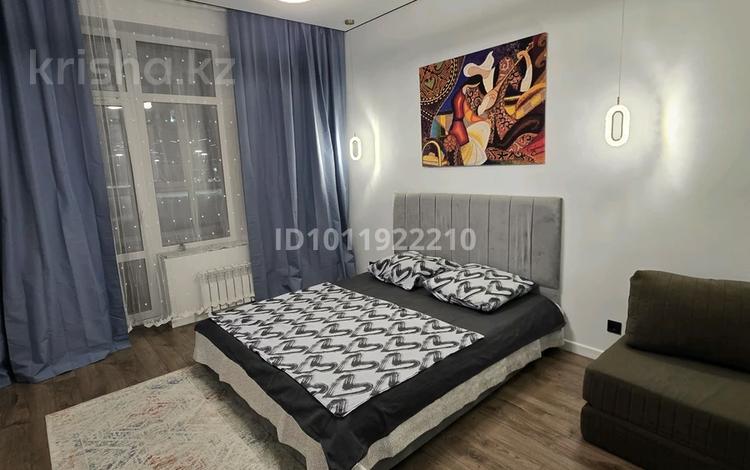 2-комнатная квартира · 55 м² · 2/9 этаж, ул. Максута Нарикбаева 14 за 25 000 ₸ в Астане, Есильский р-н — фото 2