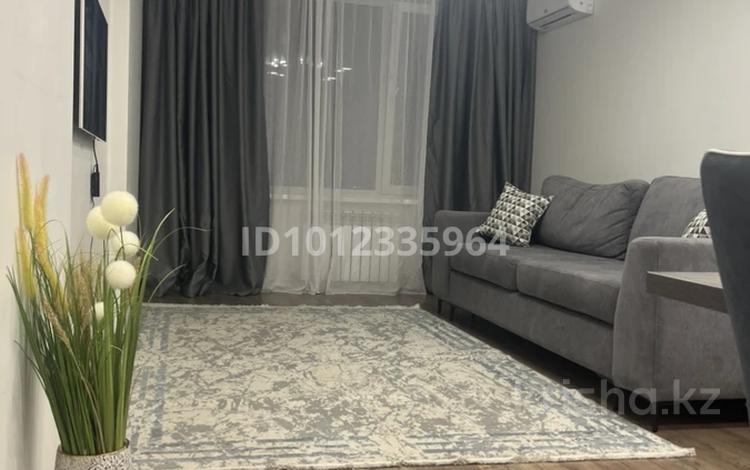 2-бөлмелі пәтер · 50 м² · 3/15 қабат, Райымбека 210 — Райымбека-Ауэзова, бағасы: 25 000 ₸ в Алматы, Алмалинский р-н — фото 3