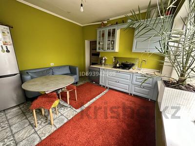 Часть дома · 3 комнаты · 100 м² · 3 сот., Потанина 130 — Абаканская за 50 млн 〒 в Алматы, Жетысуский р-н