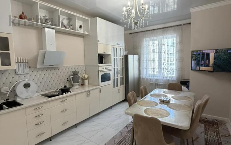 3-комнатная квартира · 108.3 м² · 4/6 этаж, Алихан Бокейхан 29/2 за ~ 90 млн ₸ в Астане, Есильский р-н — фото 2