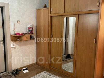 3-комнатная квартира, 70 м², 2/5 этаж, льва толстого 17 за 31 млн 〒 в Усть-Каменогорске