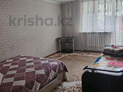 2-комнатная квартира · 54 м² · 1/5 этаж, Старый город, Кереева 4 за 10 000 ₸ в Актобе