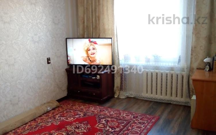 1-комнатная квартира, 33.5 м², 3/5 этаж, хименко 12 за 12 млн 〒 в Петропавловске — фото 2