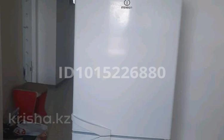 1-комнатная квартира · 40.7 м² · 6/9 этаж, Мкр Карагайлы 74/11 за 19.5 млн ₸ в Семее, Красный Кордон — фото 2