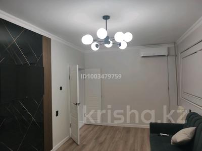 2-бөлмелі пәтер · 60 м² · 1/5 қабат, Сәулет 12 — Автовокзал, бағасы: 180 000 〒 в 