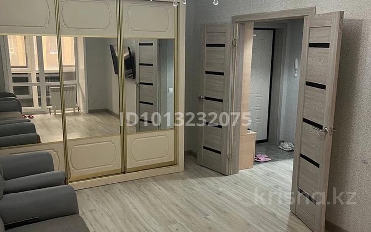 1-комнатная квартира · 38 м² · 4/9 этаж, Анет баба 13, 13/1, 13/2 за 210 000 ₸ в Астане, Нура р-н — фото 2