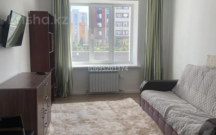 1-комнатная квартира, 40 м², 3/8 этаж помесячно, Аль фараби 17 — Жк Арнау