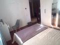3-бөлмелі пәтер · 65 м² · 2/4 қабат, Мкрн 3 42 — Детская поликлиника, 4 ШКОЛА, ОМГ гимназия, бағасы: 26 млн ₸ в Конаеве — фото 3