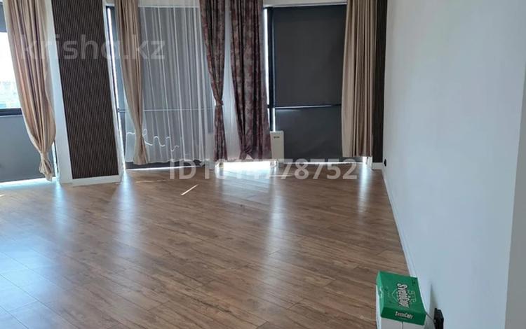 Офисы · 47 м² за 540 500 ₸ в Астане, Есильский р-н — фото 2