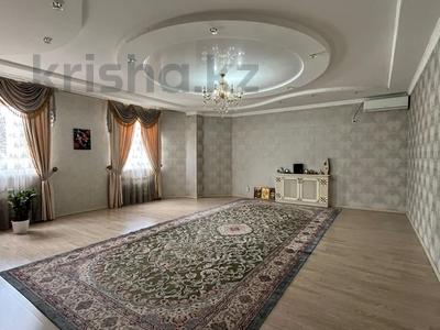 3-бөлмелі пәтер · 180 м² · 2/9 қабат, Кунаева 65 — Магазин Riccu, бағасы: 72 млн ₸ в Шымкенте, Туран р-н
