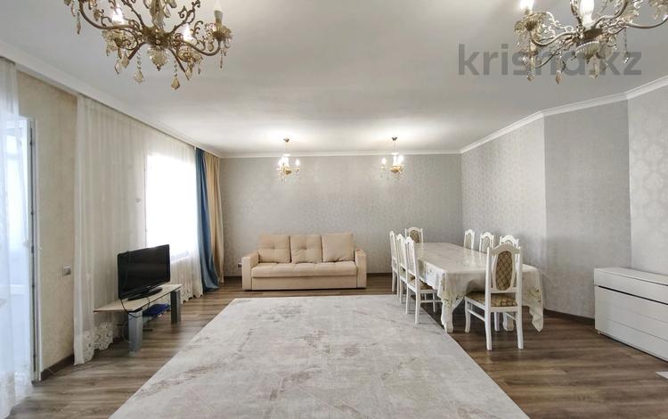 4-комнатная квартира · 150 м² · 7/9 этаж, Е251 4 за 450 000 ₸ в Астане, Нура р-н — фото 2