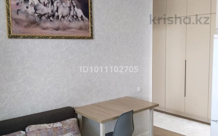 2-комнатная квартира · 37.5 м² · 3/3 этаж, Айтеке би 22 — Угол улицы Валиханова за 24 млн ₸ в  — фото 6