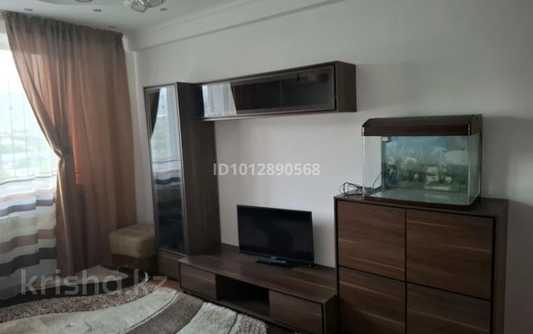 3-комнатная квартира · 76.1 м², Ауэзова 163 — Ауэзова угол Бухар-Жирау за 85 млн ₸ в Алматы, Бостандыкский р-н — фото 2