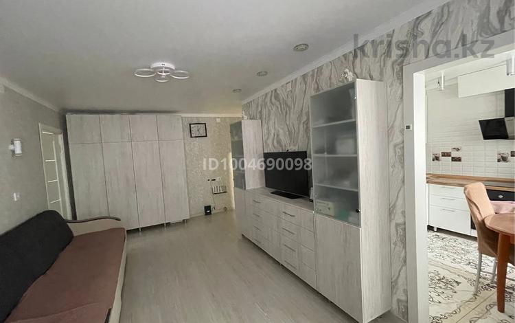 2-бөлмелі пәтер · 51 м² · 2/9 қабат, мкр Юго-Восток, Сатыбалдина, бағасы: 30.5 млн ₸ в Караганде, Казыбек би р-н — фото 2