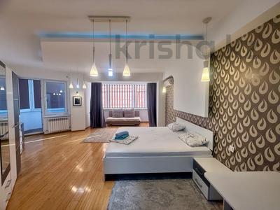 1-бөлмелі пәтер · 55 м² · 5/10 қабат, Мустай Карима 12/12 — Жандосова Саина ( Трц Almaty mall ), бағасы: 2 500 〒 в Алматы, Ауэзовский р-н