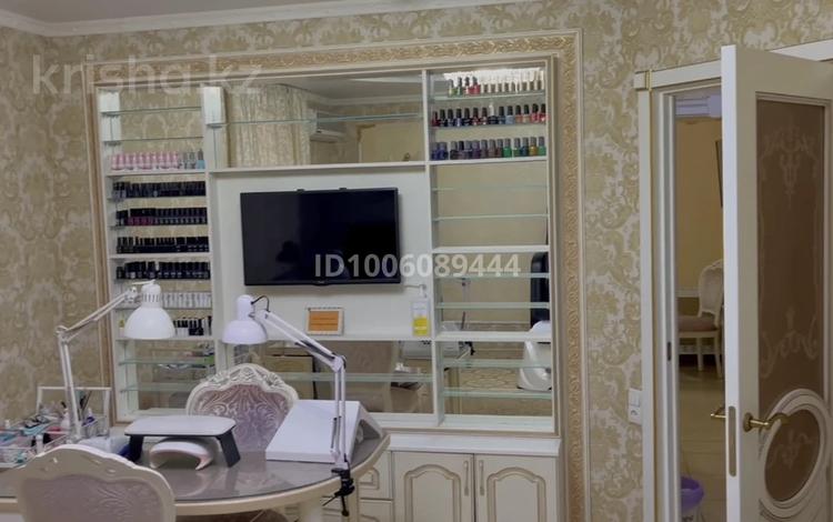Сұлулық салондары · 116 м², бағасы: 110 млн ₸ в Таразе, мкр Акбулак — фото 9