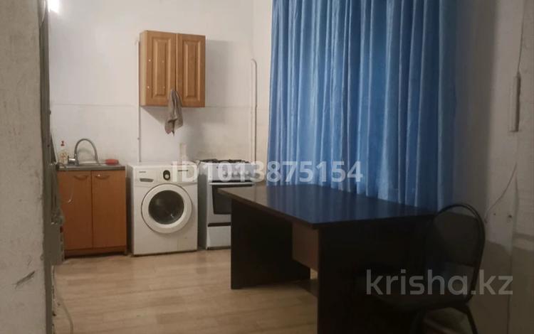 1-бөлмелі пәтер · 47 м² · 1/5 қабат, Жарокова 167 — Между Сатпаева Тимирязева, бағасы: 190 000 ₸ в Алматы, Бостандыкский р-н — фото 2