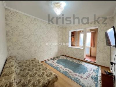 Продажа квартир в Алматы: 1-комнатная квартира · 33 м² · 4/5 этаж, мкр Аксай-2 за 25 млн 〒 1-комнатная квартира · 33 м² · 4/5 этаж, мкр Аксай-2 за 25 млн 〒 в Алматы, Ауэзовский р-н