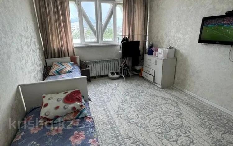 3-комнатная квартира · 77 м² · 7/8 этаж, Макатаева за 54.5 млн ₸ в Алматы, Медеуский р-н — фото 2