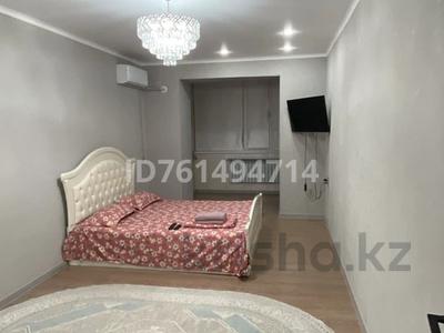 1-комнатная квартира · 55 м² · 4/5 этаж, Ихсанова 73/1 за 10 000 ₸ в Уральске, мкр Школьник