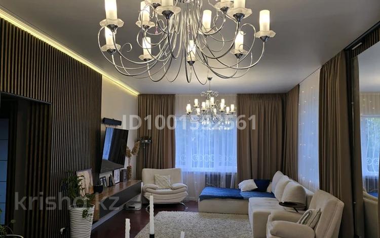 Отдельный дом · 4 комнаты · 200 м² · 15 сот., Цветочная — 19 км дачный массив за 65 млн ₸ в Жалпаксае — фото 76