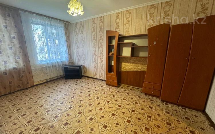 2-комнатная квартира · 48 м² · 1/2 этаж, Калдаякова — Земельный комитет за 9 млн ₸ в Актобе — фото 2
