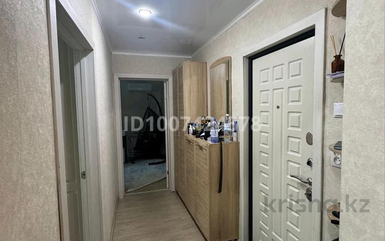 2-комнатная квартира · 54.2 м² · 1/16 этаж, мкр Юго-Восток, Пр.Республики 18/2 за 23 млн ₸ в Караганде, Казыбек би р-н — фото 2