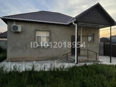 Жеке үй · 4 бөлме · 100 м² · 40 жүзд., мкр Самал-3, Алтынарық 60, бағасы: 37 млн ₸ в Шымкенте, Абайский р-н