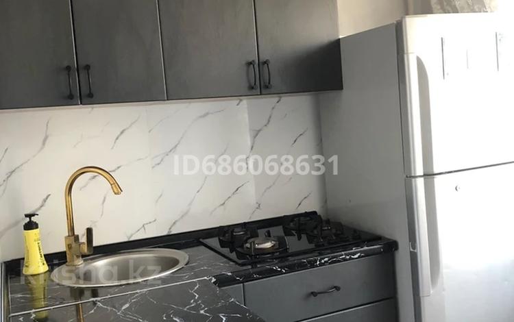 3-комнатная квартира · 62 м² · 2/5 этаж, ул Шокана Валиханова и Макатаева 46 — Возле Маг Ткани за 53 млн 〒 в Алматы, Медеуский р-н — фото 2