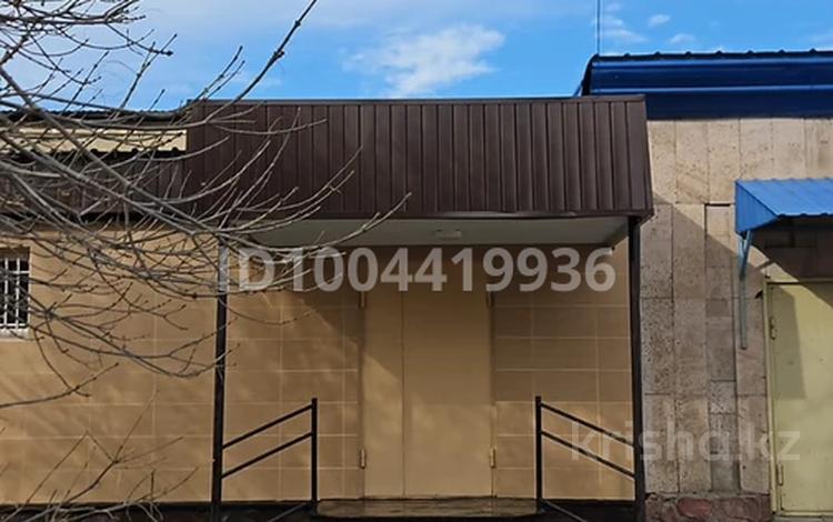 Свободное назначение, офисы, магазины и бутики · 200 м² за 900 000 ₸ в Сатпаев — фото 9