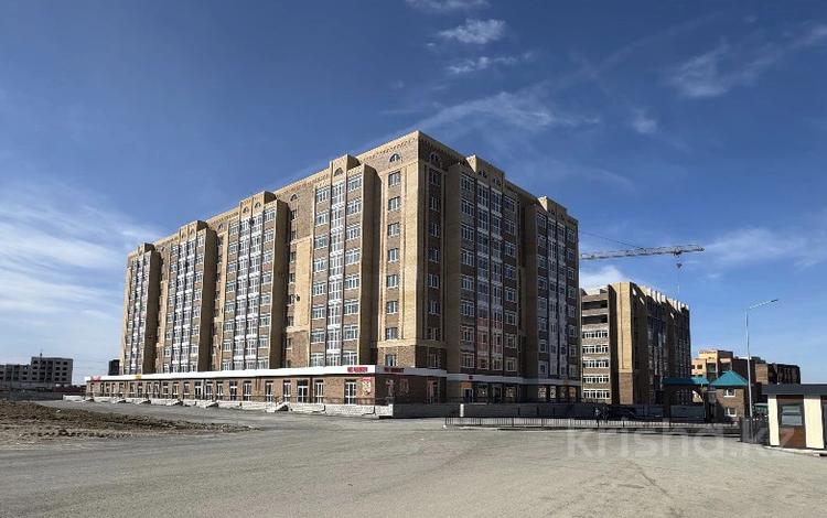 3-комнатная квартира · 107.4 м² · 7/9 этаж, мкр. Алтын орда, Алия Молдагулова 50а за 35 млн ₸ в Актобе — фото 2