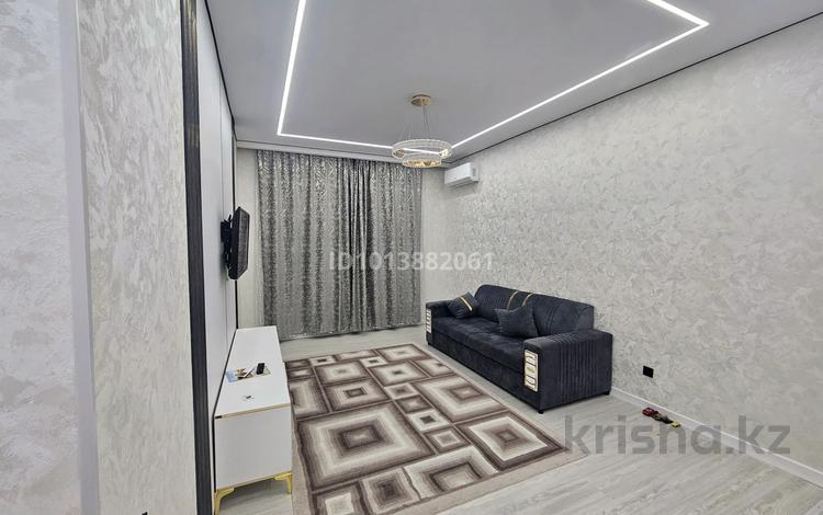 2-комнатная квартира · 63 м² · 1/12 этаж, мкр Кайтпас 1 83 за 200 000 ₸ в Шымкенте, Каратауский р-н — фото 2