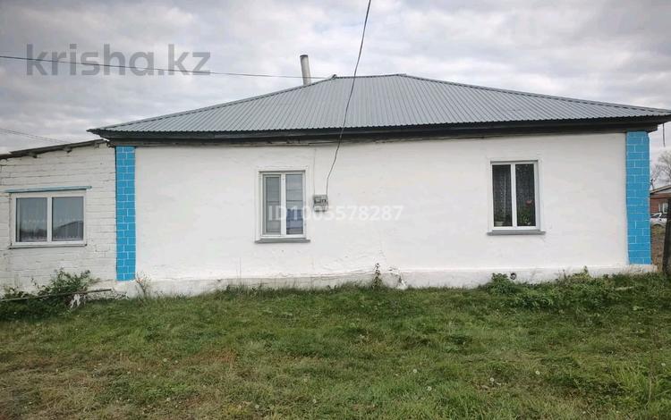 Отдельный дом · 4 комнаты · 50 м² · 8 сот., Достык 36 — Возле школы за 5 млн 〒 в Имантау — фото 2