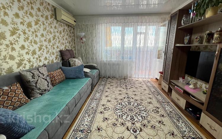 2-бөлмелі пәтер · 51.6 м² · 8/10 қабат, КАМЗИНА 352, бағасы: 22 млн ₸ в Павлодаре — фото 2