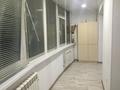 1-комнатная квартира · 50 м² · 4/5 этаж, мкр. Алтын орда, Тәуелсіздік 5 — Сзади гипер Дина за 160 000 ₸ в Актобе — фото 5