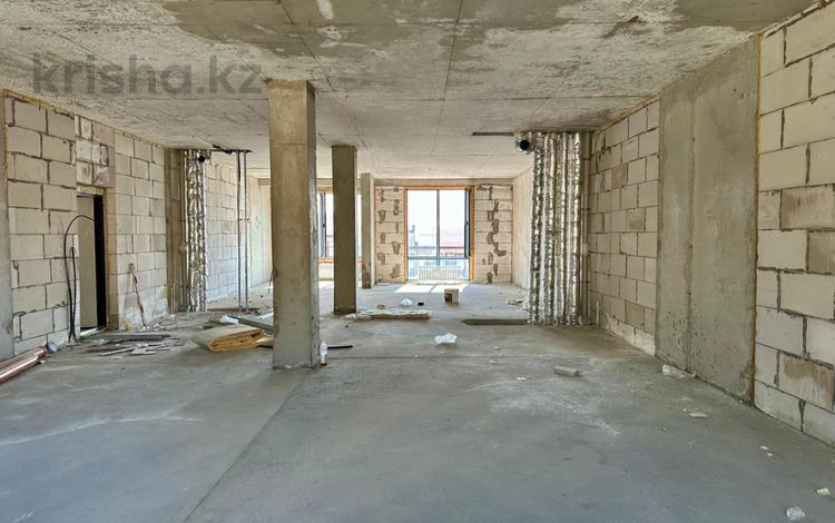 4-бөлмелі пәтер · 157.95 м² · 3/3 қабат, Ондасынова 20А, бағасы: 157 млн ₸ в Алматы, Медеуский р-н — фото 52