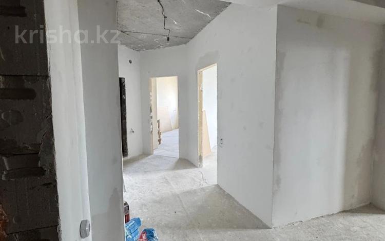 2-комнатная квартира · 71.6 м² · 5/5 этаж, мкр. Алтын орда за 17 млн 〒 в Актобе — фото 2