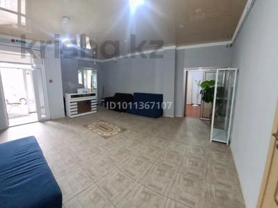 Свободное назначение, офисы, магазины и бутики, склады, общепит, салоны красоты, фитнес и спорт, медцентры и аптеки, образование, развлечения, конференц-залы, кабинеты и рабочие места, студии · 146 м² за 500 000 〒 в Астане, Алматы р-н