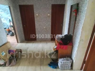 3-бөлмелі пәтер · 60.9 м² · 4/5 қабат, 4 мкр 6, бағасы: 11 млн ₸ в Алге