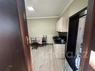 3-комнатная квартира · 200 м² · 1/1 этаж, Рустемова 14 — Риксос Ханшайым Плаза за 150 000 〒 в Туркестане