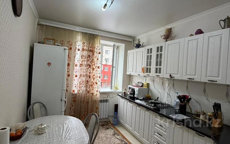 1-комнатная квартира · 35 м² · 2/7 этаж, мкр Болашак, Бокенбай батыра за 14 млн ₸ в Актобе — фото 2