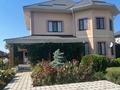 Отдельный дом · 5 комнат · 250 м² · 8 сот., мкр Алатау (ИЯФ) за 500 000 ₸ в Алматы, Медеуский р-н