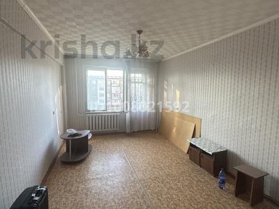 1-бөлмелі пәтер · 33 м² · 4/5 қабат, Виноградова — Напротив ТД Ивушка, бағасы: 14 млн ₸ в Усть-Каменогорске
