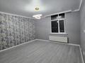 2-комнатная квартира · 58 м² · 17/17 этаж, Нажмеденова 29/2 за 200 000 ₸ в Астане, Сарайшык р-н — фото 9