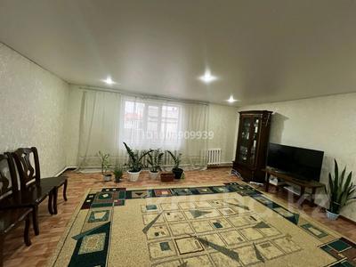 Отдельный дом · 4 комнаты · 104 м² · 11.2 сот., Переулок первомайский за 32 млн 〒 в Семее