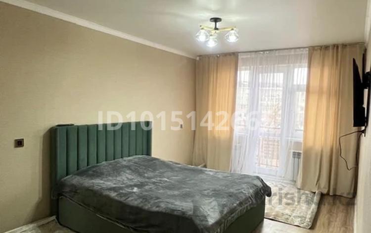 1-комнатная квартира · 32 м² · 4/5 этаж, мкр Восток 15 за 10 000 ₸ в Шымкенте, Аль-Фарабийский р-н — фото 2