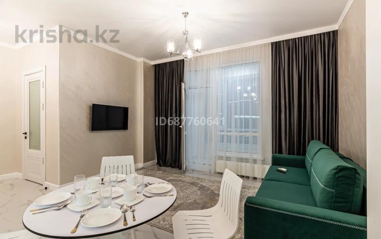 2-комнатная квартира, 50 м², 12 этаж посуточно, Аль-Фараби 41 за 35 000 〒 в Алматы, Бостандыкский р-н — фото 9